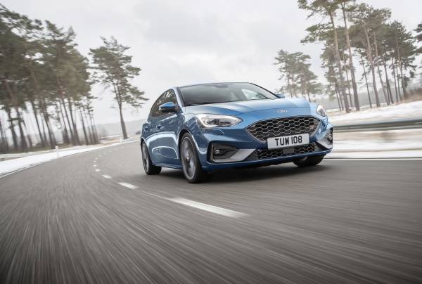 Πόσα άλογα αποδίδει το νέο Ford Focus ST;