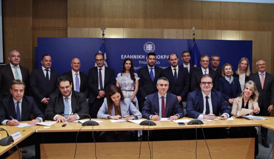 Υπογραφή σύμβασης για το πρόγραμμα Ανακαίνισης Σχολικών Κτιρίων «Μαριέττα Γιαννάκου»