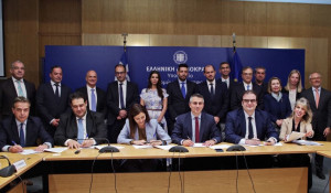 Υπογραφή σύμβασης για το πρόγραμμα Ανακαίνισης Σχολικών Κτιρίων «Μαριέττα Γιαννάκου»