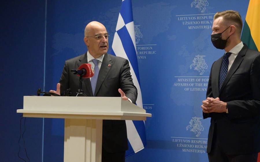 Δένδιας για ελληνοτουρκικά: Παραμένουν μεγάλες διαφορές-Μήνυμα στην ΕΕ για... δράση