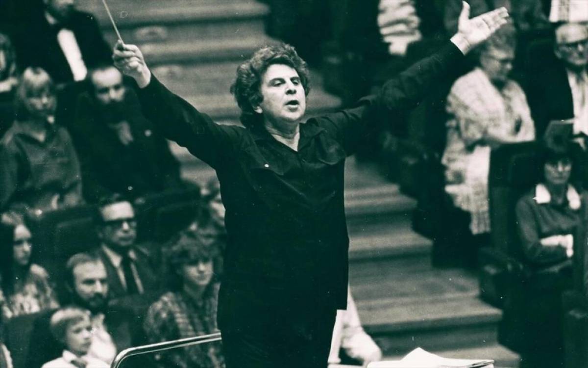 Μίκης Θεοδωράκης: 10 soundtracks του που άφησαν εποχή στον κινηματογράφο