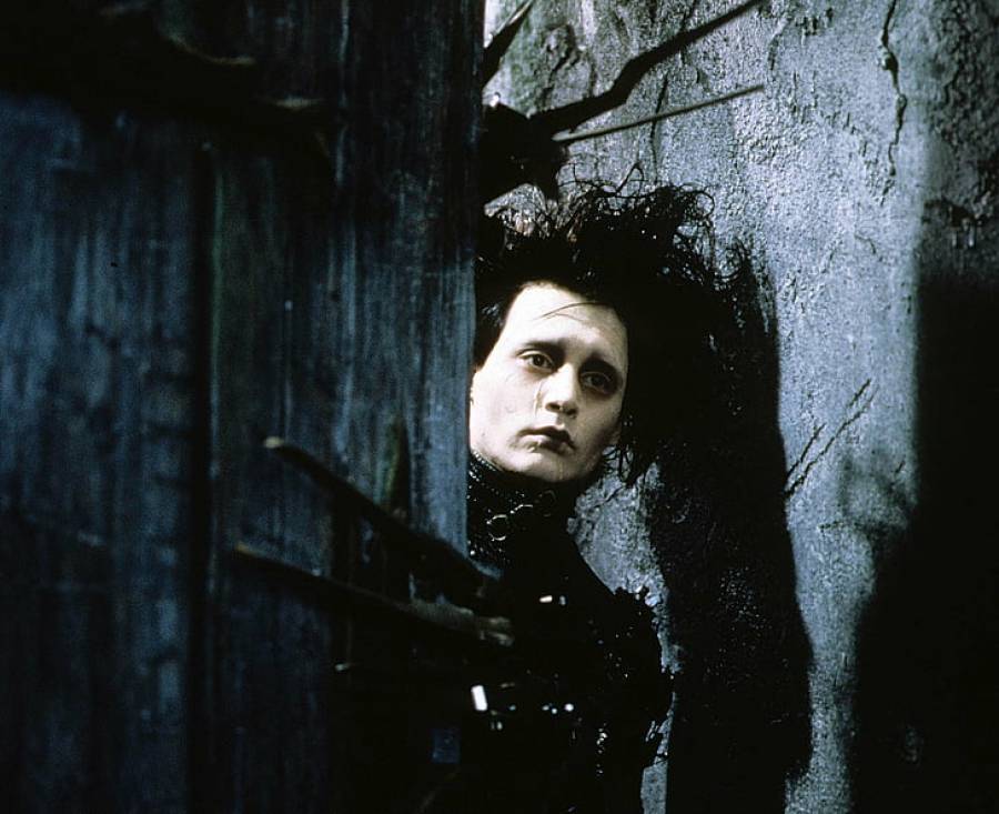 Ο Ψαλιδοχέρης: Όσα δεν ξέρατε για το goth αριστούργημα του Tim Burton