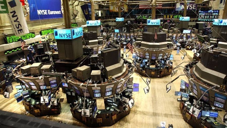 Σε κλοιό ρευστοποιήσεων η Wall Street-«Βουτιά» 2,14% για τον Nasdaq