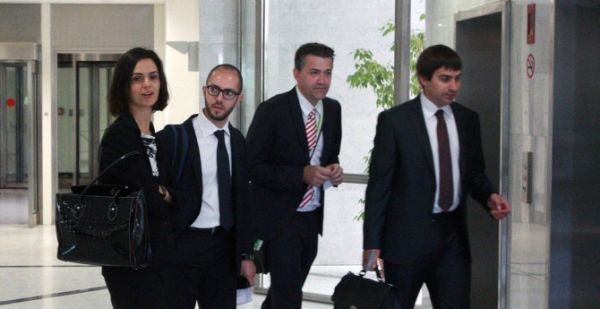 Μνημόνιο: Πιέζουν οι Θεσμοί-Φόροι και εργασιακά τα «αγκάθια»