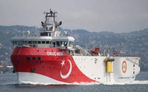 Παρατάθηκε έως 27/10 η τουρκική Navtex για το Oruc Reis