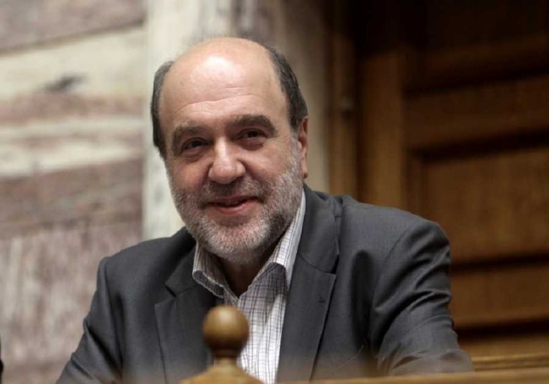 Αλεξιάδης: Ανακριβή πυροτεχνήματα οι εξαγγελίες της ΝΔ για τα φορολογικά