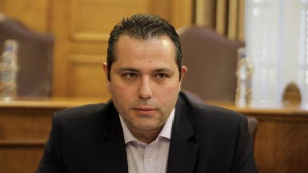 Παραιτήθηκε ο πρόεδρος του ΕΟΠΥΥ Σωτήρης Μπερσίμης