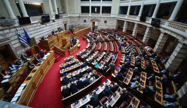 To debate της Βουλής στη σκιά του final four