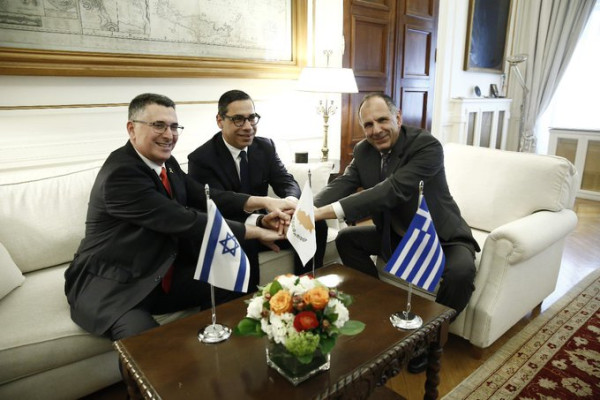 Γεραπετρίτης: Προτεραιότητα της Ελλάδας είναι το Κυπριακό