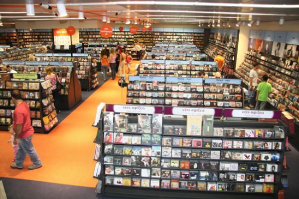 Online «απόβαση» στην Κύπρο από τα Public