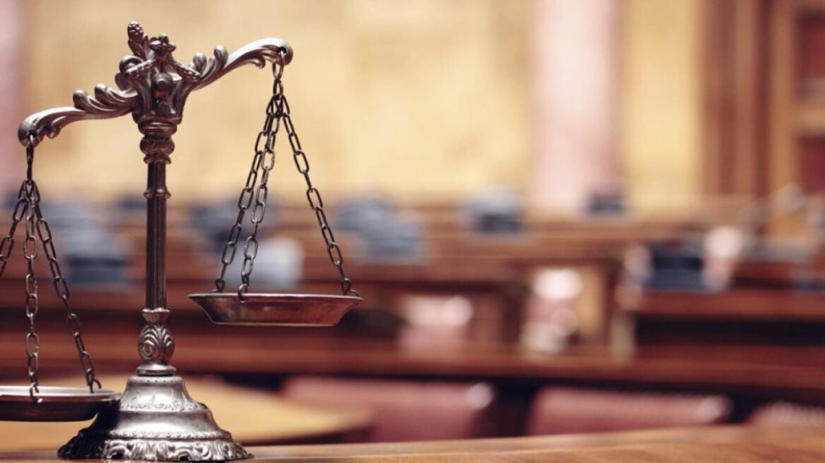Σείεται η Κύπρος από σκάνδαλο με εμπλοκή δικαστών
