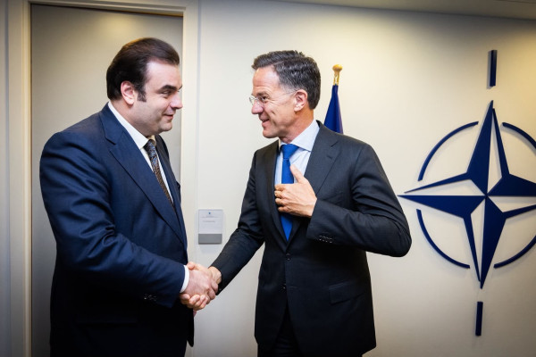 Ρούτε-Πιερρακάκης: Συζήτησαν τις οικονομικές και δημοσιονομικές πτυχές της ευρωπαϊκής αμυντικής πολιτικής