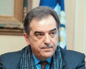 Κεντροαριστερά: Μάζεψε τις υπογραφές και ο Γάτσιος-Και επίσημα υποψήφιος