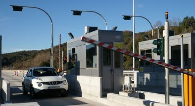 «Κατευναστική» υπόσχεση Σπίρτζη για ενιαίο αναλογικό σύστημα διοδίων το 2018