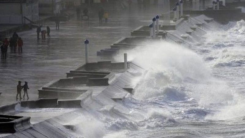Γαλλία:Πέντε νεκρούς και τρεις αγνοούμενους άφησε πίσω της η Ελεανόρ