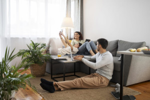 Το MyRoomie αντιμετωπίζει την ακρίβεια με μία πλατφόρμα συγκατοίκησης