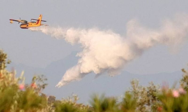 Μαίνεται η πυρκαγιά μεταξύ Ροδόπης και Ξάνθης