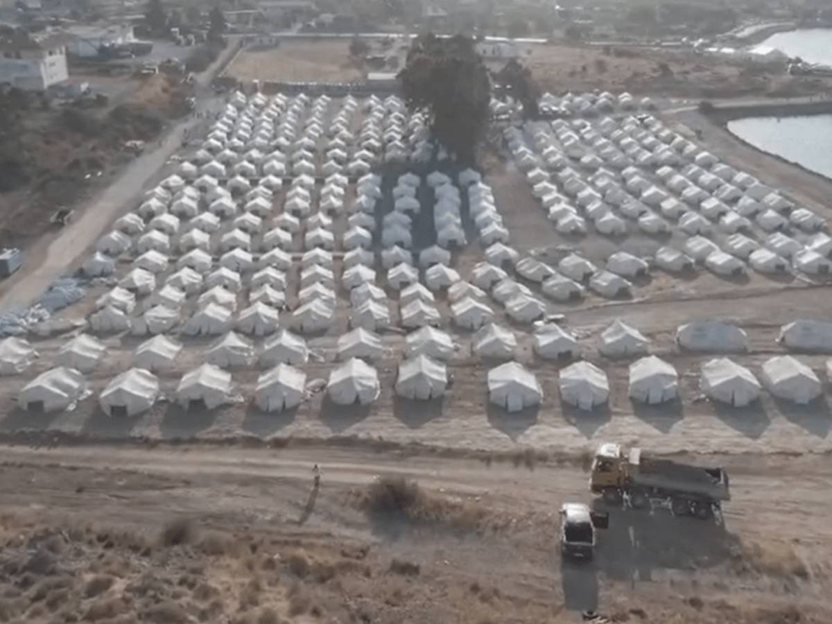 Λέσβος: Έσβησε φωτιά στο ΚΥΤ του Καρά Τεπέ