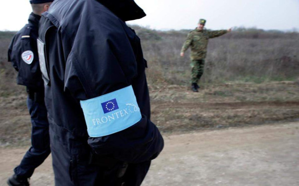 Frontex: Απειλεί να κόψει τη χρηματοδότηση στην Ελλάδα