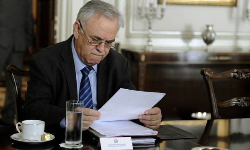 Όλα όσα έγιναν στην αναπτυξιακή σύσκεψη Δραγασάκη με τραπεζίτες