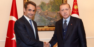 Τριανταφύλλου (διεθνολόγος) για ελληνοτουρκικά: Προεκλογικός καυγάς μεταξύ γειτόνων