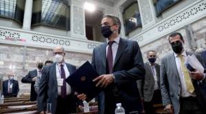 Μητσοτάκης: Θα πορευτούμε με εμβόλια και τεστ- Καμία περίπτωση lockdown