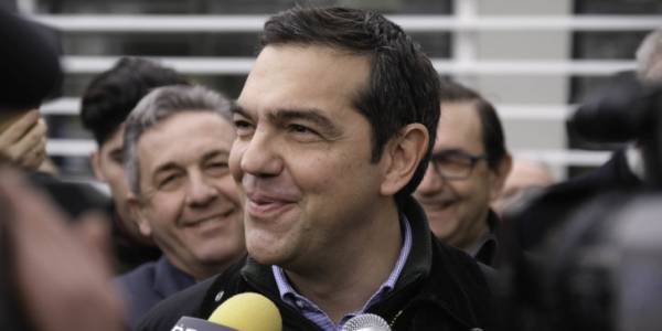 Τσίπρας:Έκαναν επιτάξεις γιατί δε θα ψήφιζαν ούτε οι βουλευτές τους