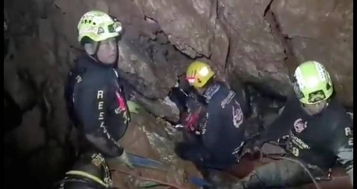 Ταϊλάνδη: Κορυφώνεται η αγωνία- 4 διασωθέντες, 8 εναπομείναντες (live εικόνα)