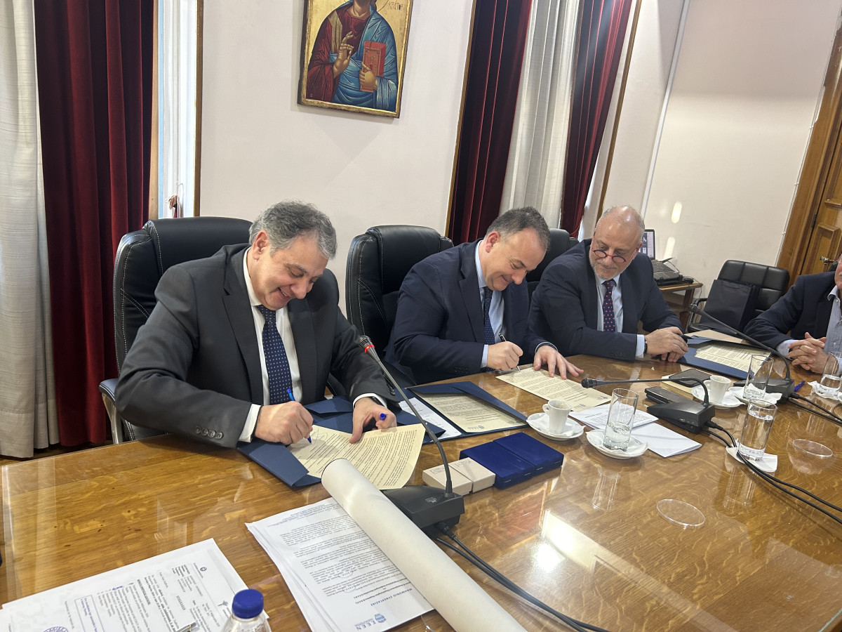 Ε.Β.Ε.Π.- Σ.Ε.Ε.Ν.: Συνεργασία στο επιχειρησιακό πεδίο της επιβατηγού ναυτιλίας