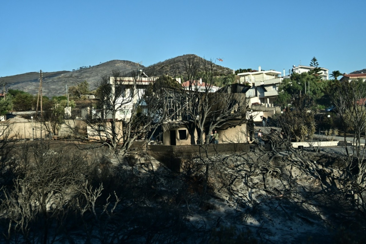 Πυροσβεστική: Χωρίς ενεργό μέτωπο οι πυρκαγιές σε Αττική, Εύβοια, Κύθηρα, Μεσσηνία, Χανιά