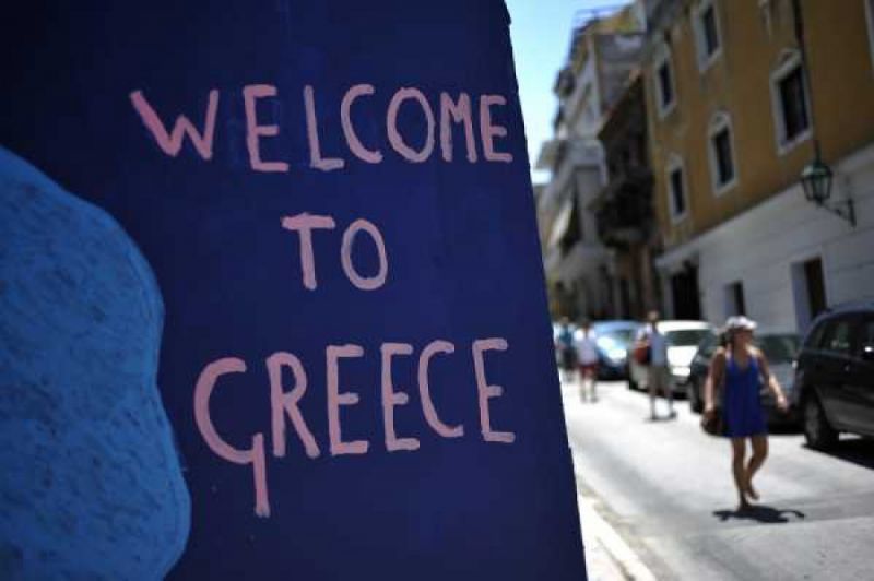 «Εκτοξεύθηκαν» κατά 16,4% οι ταξιδιωτικές εισπράξεις τον Αύγουστο