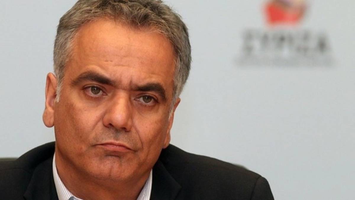 Σκουρλέτης: Στήνεται ένα σκληρά κομματικό κράτος