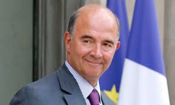 P.Moscovici: &quot;Η ΕΕ θα εξετάσει το ενδεχόμενο αντικατάστασης της τρόικας&quot;