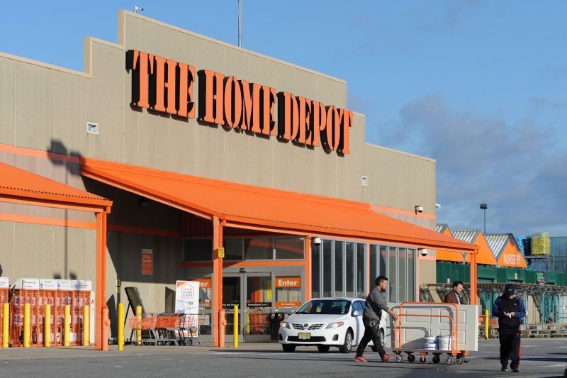 Home Depot: Διευρύνθηκαν τα καθαρά κέρδη κατά 2%