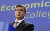Στην Αθήνα τη Δευτέρα ο Βάλντις Ντομπρόβσκις