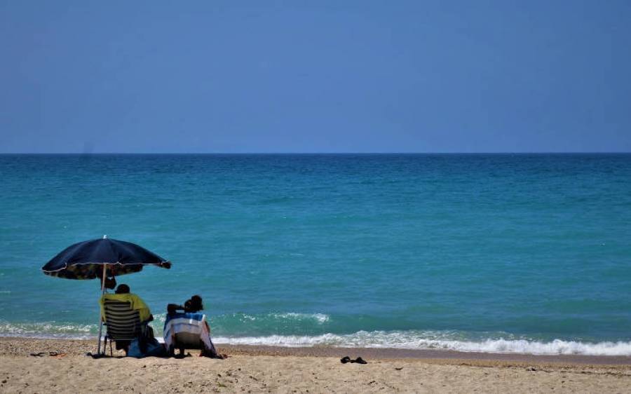 «Χτύπησε» 40άρια η θερμοκρασία και την Κυριακή