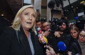 Αθώα η Λεπέν για δηλώσεις της κατά μουσουλμάνων