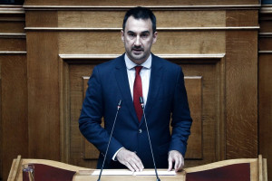 Χαρίτσης: Δεν φύγαμε για τις καρέκλες, μας προτάθηκαν και αρνηθήκαμε