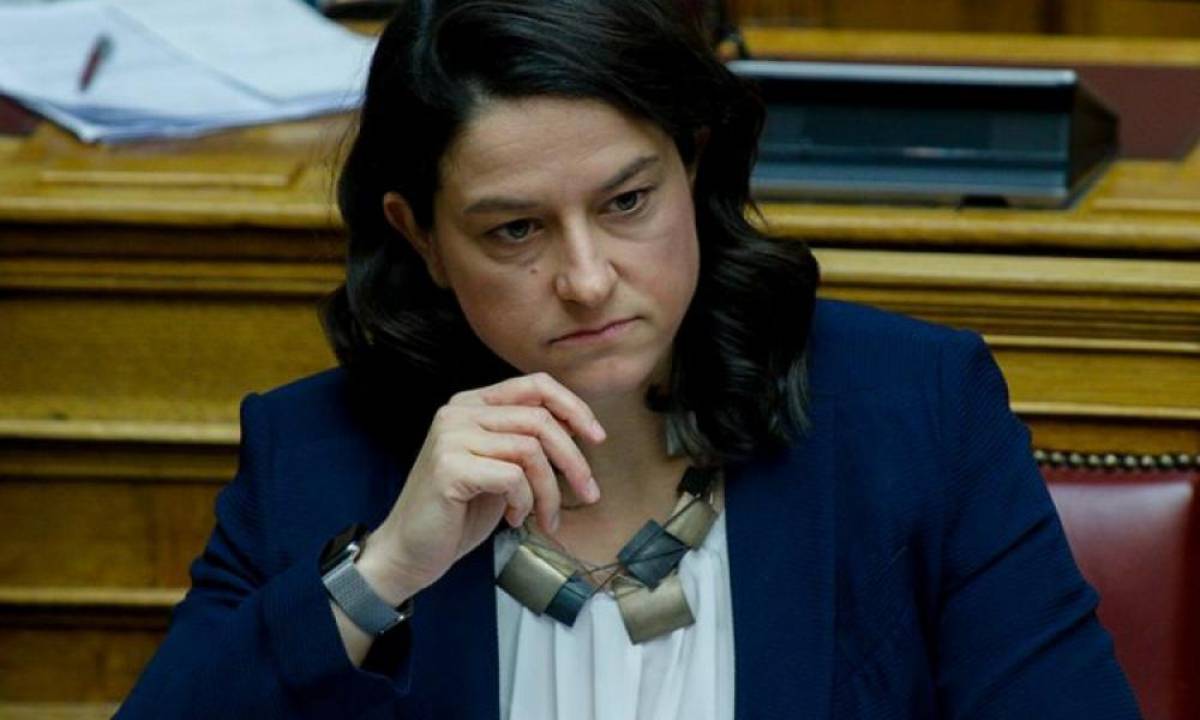 Κεραμέως: Νωρίτερα η έναρξη της επόμενης σχολικής χρονιάς