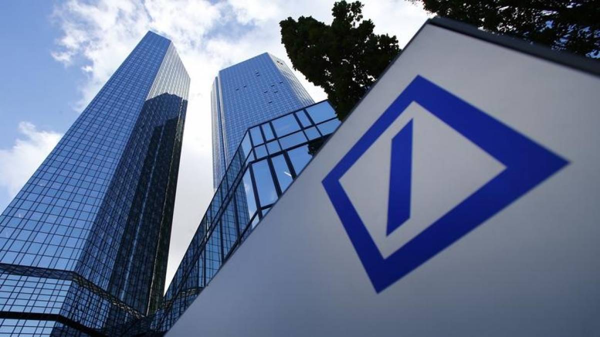To Κατάρ επιδιώκει την αποχώρηση του προέδρου της Deutsche Bank