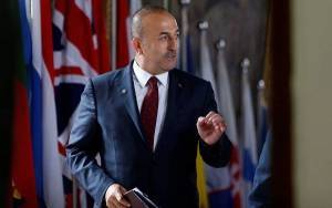 Τσαβούσογλου: Στο πλευρό των «αδελφών» μας στο Αζερμπαϊτζάν