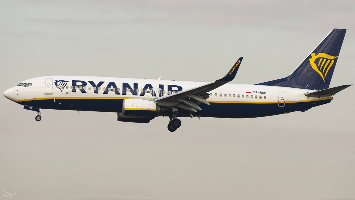 Ryanair και Booking.com κατέληξαν σε συμφωνία για τα εισιτήρια μετά από μακρά νομική διαμάχη