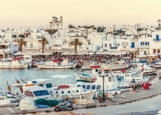 Η Πάρος δεν καταθέτει τα όπλα- Μήνυμα στους μελλοντικούς επισκέπτες