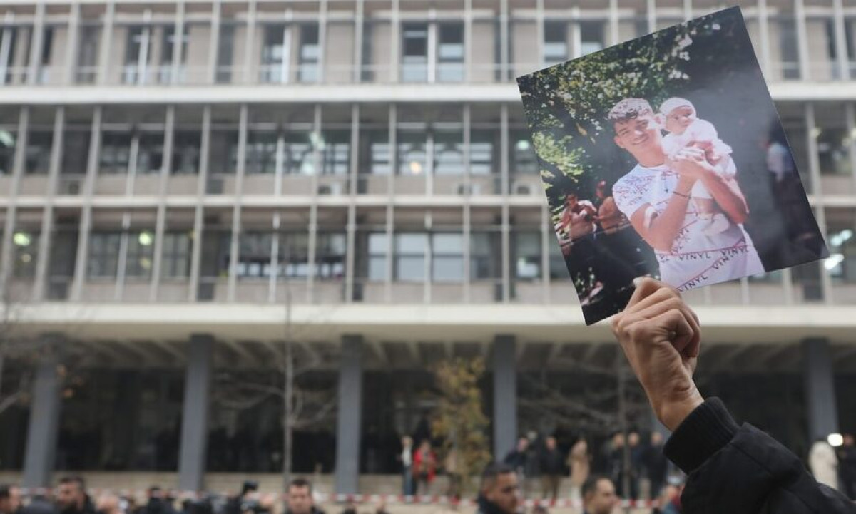 Εισήγηση εισαγγελέα για προφυλάκιση του αστυνομικού που πυροβόλησε τον 16χρονο