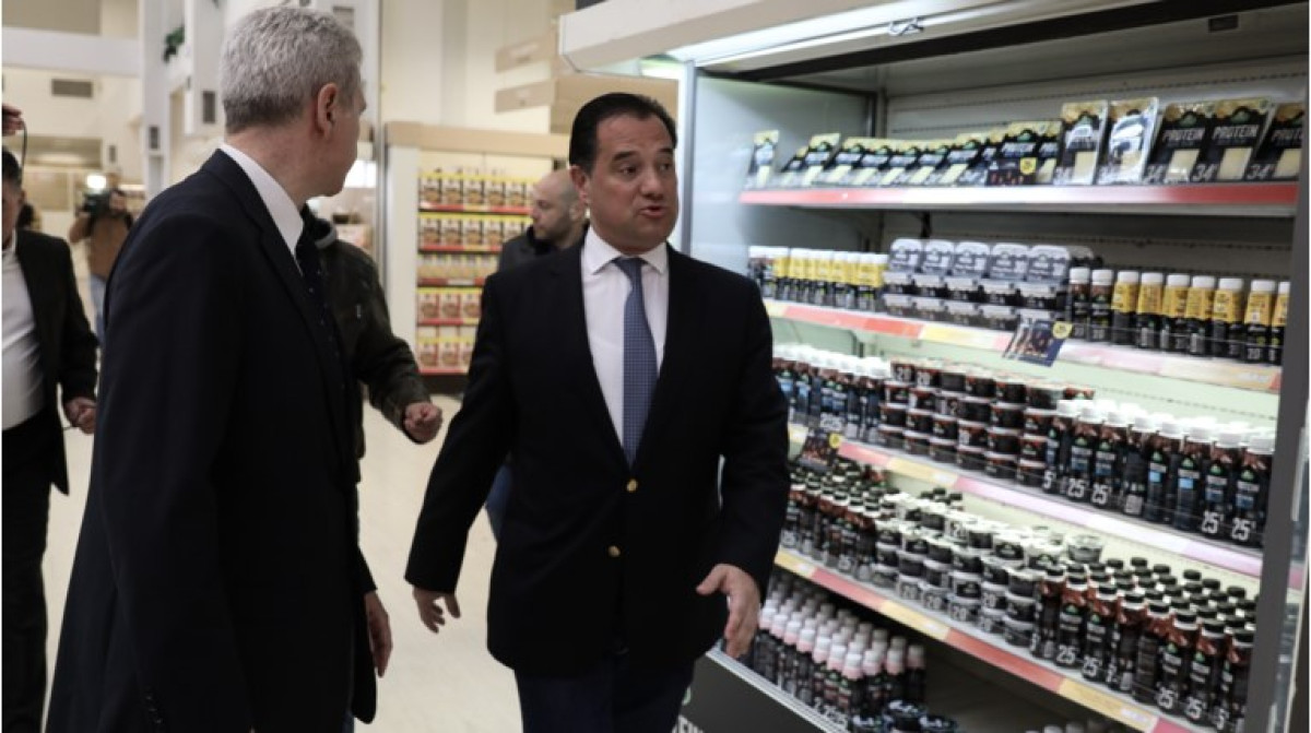 Γεωργιάδης: Μειώσεις στο «καλάθι» σε σχέση με την προηγούμενη εβδομάδα