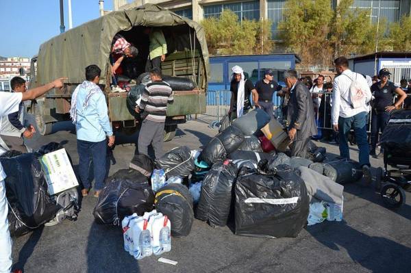 ΔΟΜ: Πάνω από 2.000 αιτούντες άσυλο μεταφέρονται στην ενδοχώρα