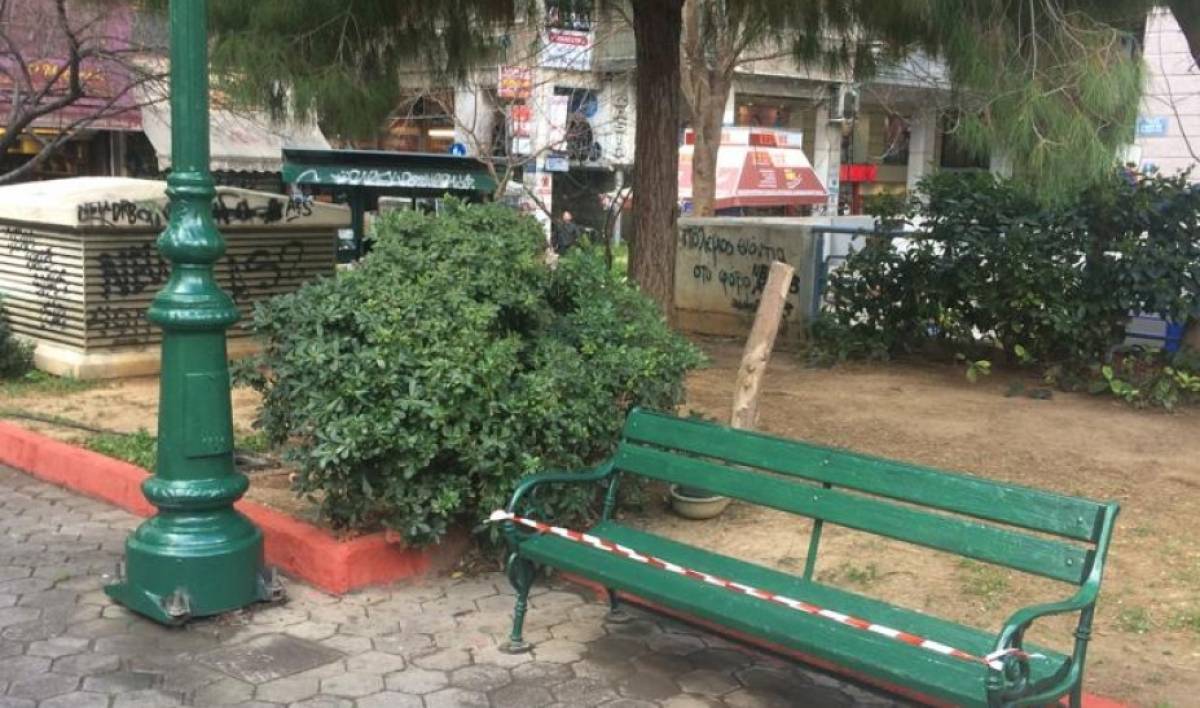 Παρεμβάσεις καθαριότητας στις πλατείες Κάνιγγος, Βαρνάβα και Αγίου Αντωνίου