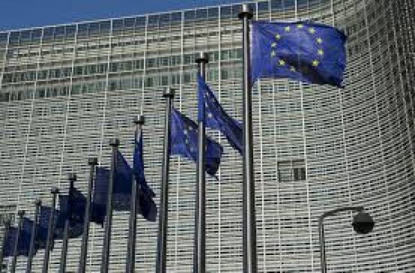 Κομισιόν: Στο 0,6% η ανάπτυξη στην Ελλάδα και πτώση στο 26% η ανεργία το 2014