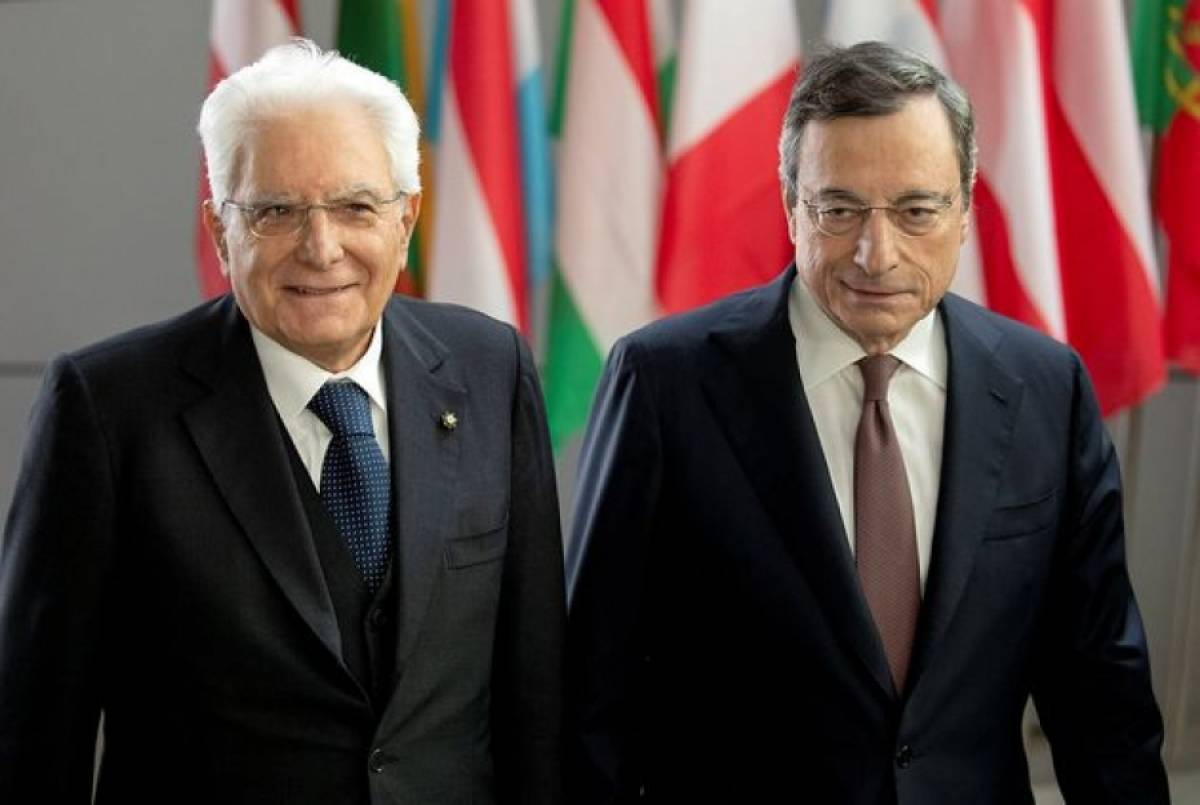 Ντράγκι: Ζήτησε απ'τα κόμματα να στηρίξουν επανεκλογή Ματαρέλα στην Προεδρία