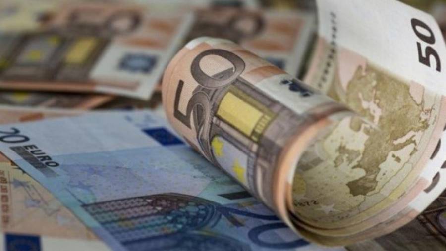 Σημαντικές απώλειες για το ευρώ